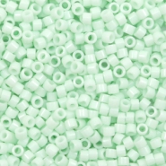 Perline Miyuki Delica 11/0 Opaque light mint green DB-1496-1