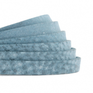 Gli articoli in vera pelle e vera pelle scamosciata  Pelle DQ 5mm piatta