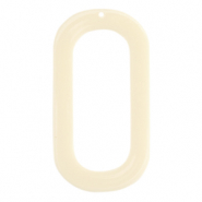 Pendenti in resina ovale e rettangolo biancastro