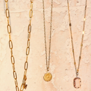 Set di ispirazione Ecco come creare una collezione con collane in acciaio inossidabile