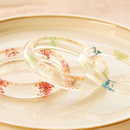 Set di ispirazione Mixa e abbina accessori alla moda con fiori secchi