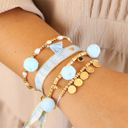 Set di ispirazione Ecco come incorporare i ciondoli pon pon nei gioielli estivi