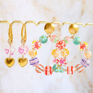 Set di ispirazione Crea orecchini colorati con perline di vetro