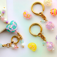 Set di ispirazione Crea gioielli estivi con perline in acrilico