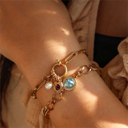 Set di ispirazione Crea gioielli pieni d’amore con pietre piatte Preciosa e castoni in acciaio inox