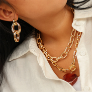 Set di ispirazione Crea gioielli statement con catene a rolò in alluminio