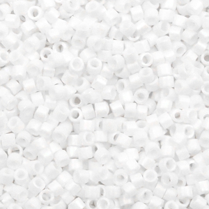 Perline Miyuki Delica 11/0 Opaque white DB-200
