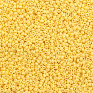 Rocailles Miyuki 15/0 Duracoat opaque banana yellow 15-4452