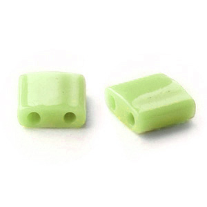 Perline Miyuki Tila 5x5mm Opaque luster chartreuse green TL-439