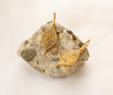 Perline e ciondoli di metallo DQ