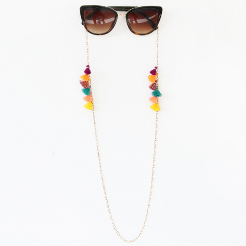 Puoi creare questi bijoux con la nostra nuova collezione di nappine