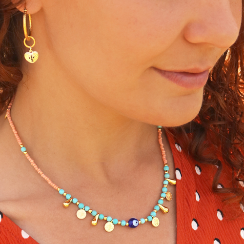 Ecco come creare delle fantastiche collane con le rocaille: