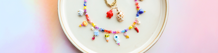 Scopri le nostre perline di ceramica colorate Scopri le nostre perline di ceramica colorate