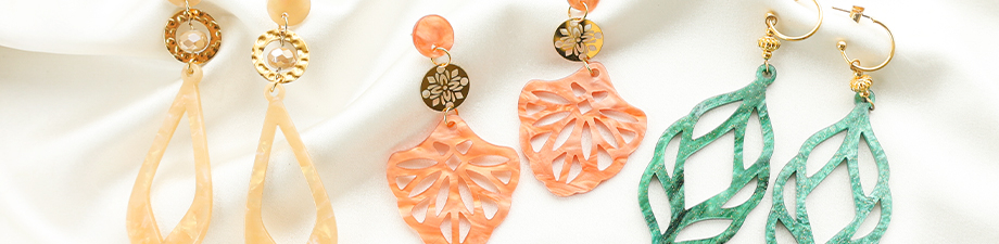 Resina e perline in resina / velluto