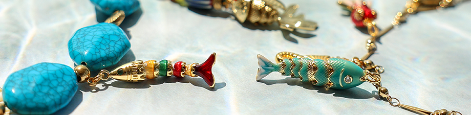 Nuova collezione di ciondoli in ottone Nuova collezione di ciondoli in ottone