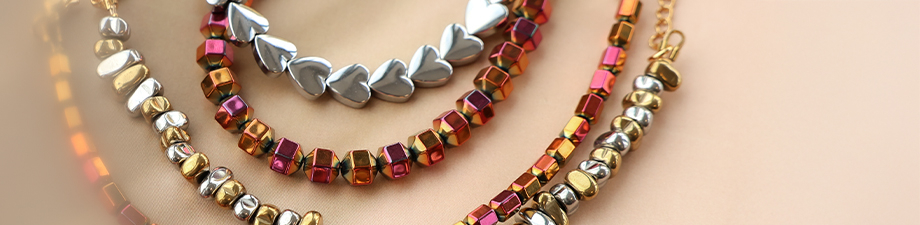 Splendida collezione di perline in ematite Splendida collezione di perline in ematite